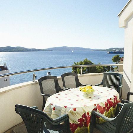 Mars Apartment Trogir Ngoại thất bức ảnh