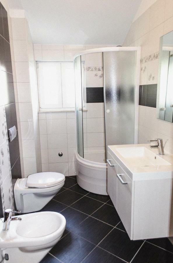 Mars Apartment Trogir Ngoại thất bức ảnh