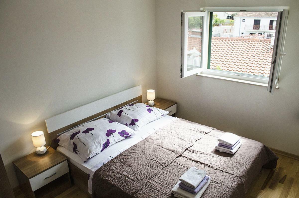 Mars Apartment Trogir Ngoại thất bức ảnh